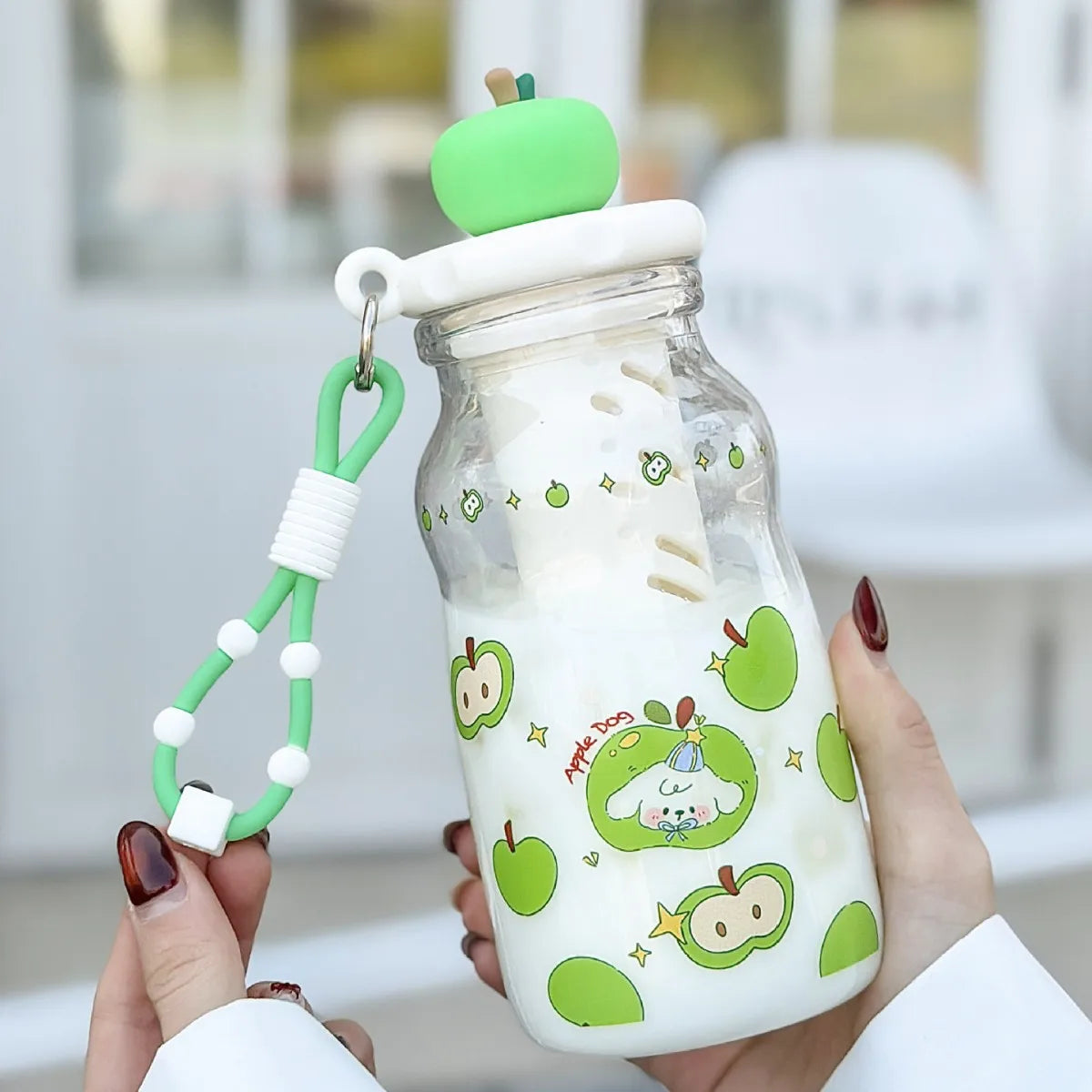 Kawaii Apple Milk Water Bottle, 600ML with Tea Infuser, Leakproof