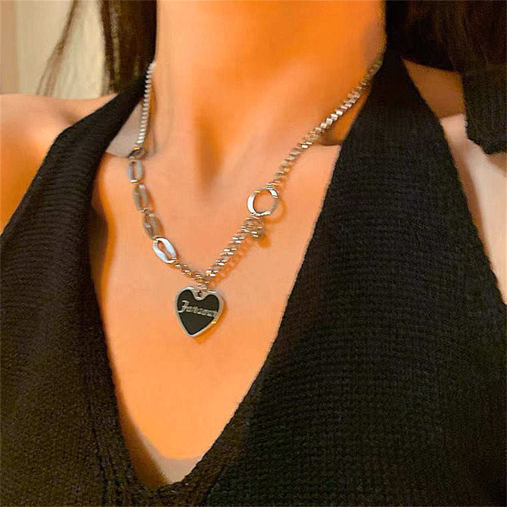 Kpop Pearl Heart Pendant Choker Necklace: Elegant Asymmetry Chain Jewelry