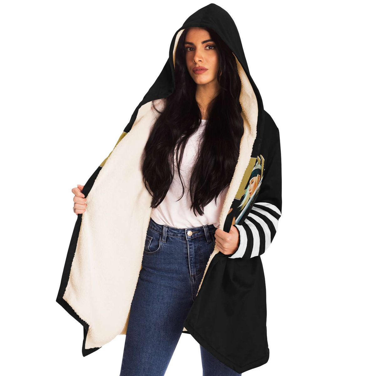 Daechwita Hooded Fleece Cloak